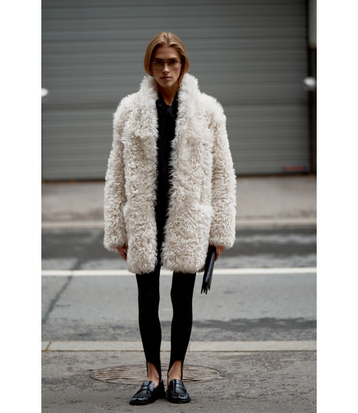 1. Шуба молочная кудря