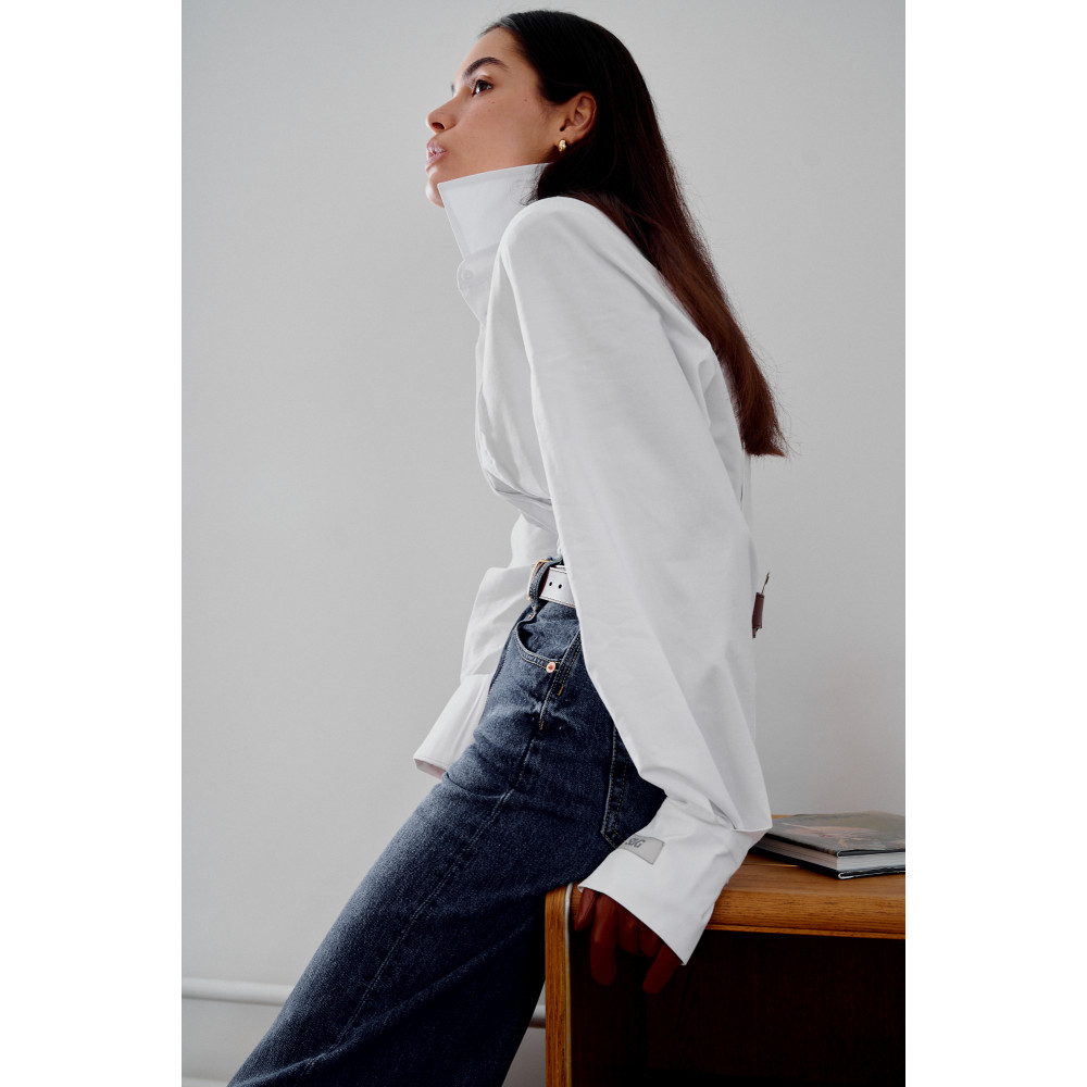 Рубашка белая